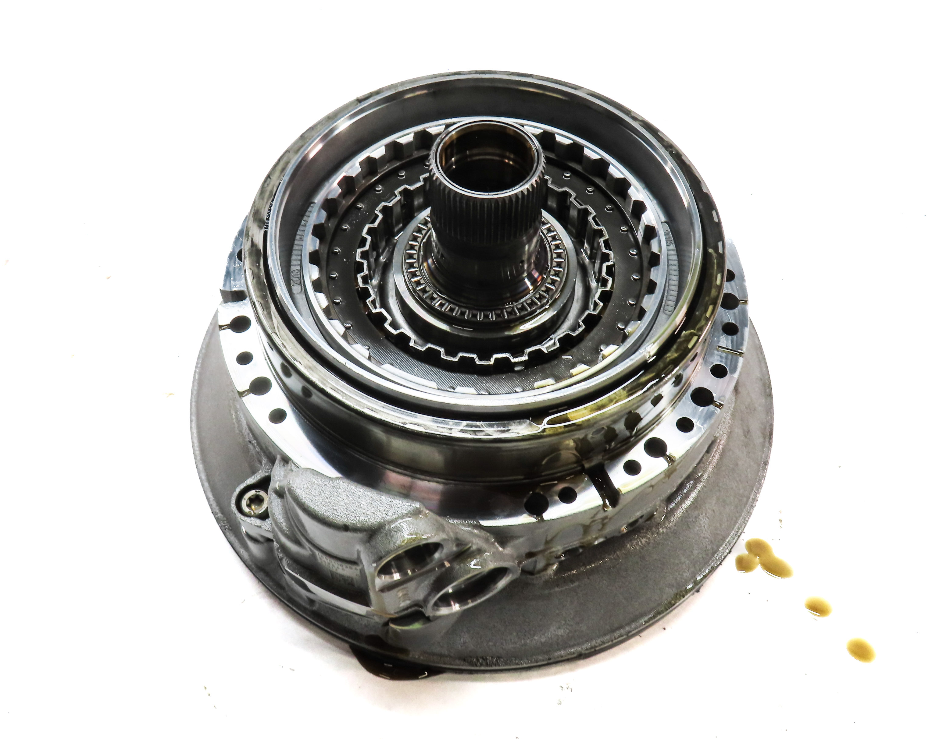 2014-2018 BMW 328i (F30) 2.0L N47T DIESEL - 8HP-45 AUTO TRANSMISSION OIL PUMP — exact item pictured